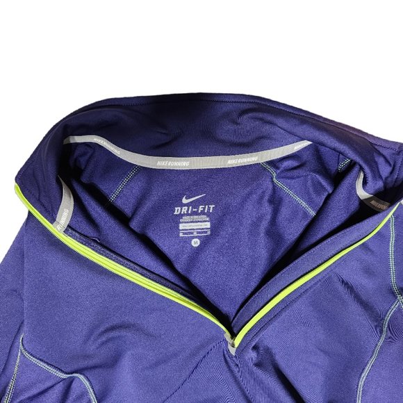 Nike dri-fit top - Picture 3 of 6